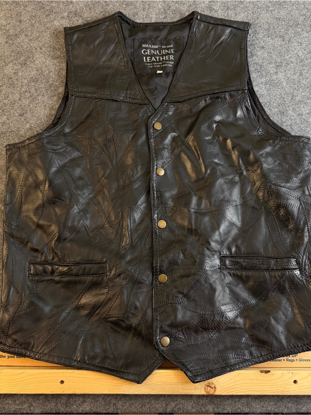 Maxam Genuine Lambskin Leather Black Vest Italian Mosaic Button Snap Size L